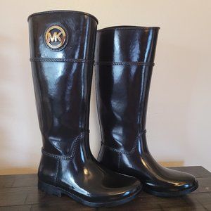 Michael Kor Black Rain boots sz 8